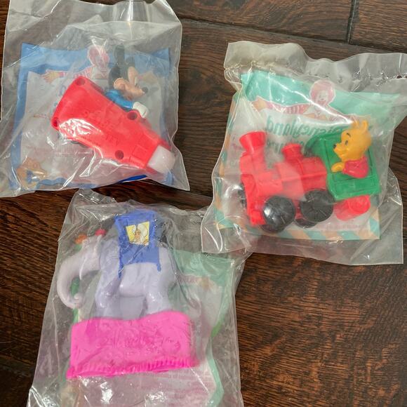 McDonalds Disneyland Adventures Vintage 1994 Space Mountain - Picture 2 of 2